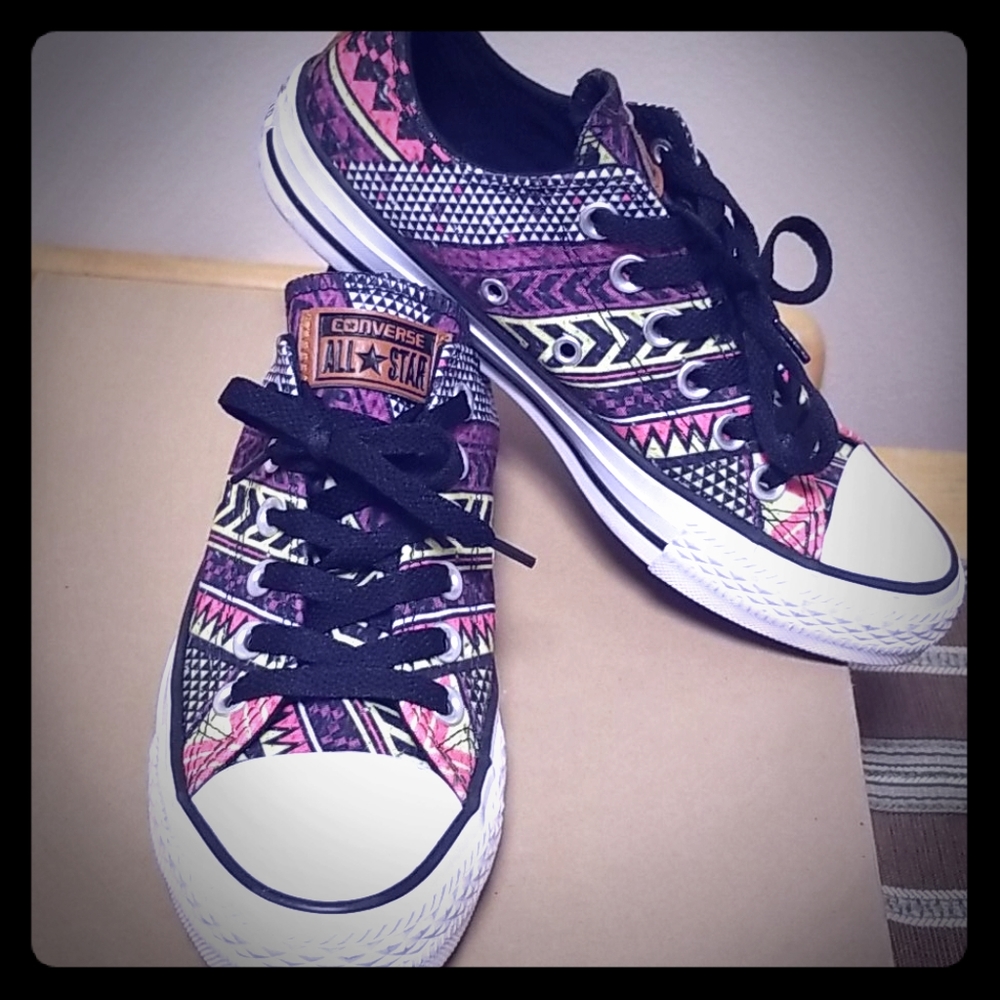 Converse All Star Chuck Taylors ~Tribal Print